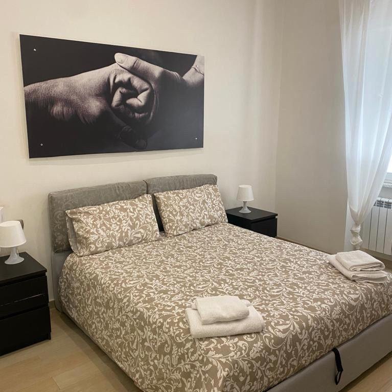 Casa Vacanza Pucchiell Apartment Napoli Bagian luar foto