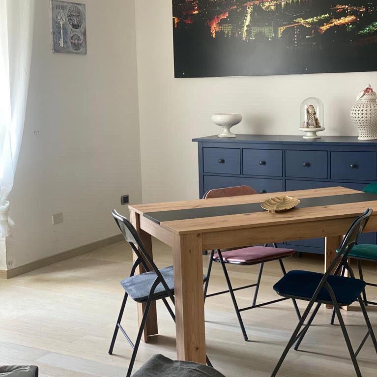 Casa Vacanza Pucchiell Apartment Napoli Bagian luar foto