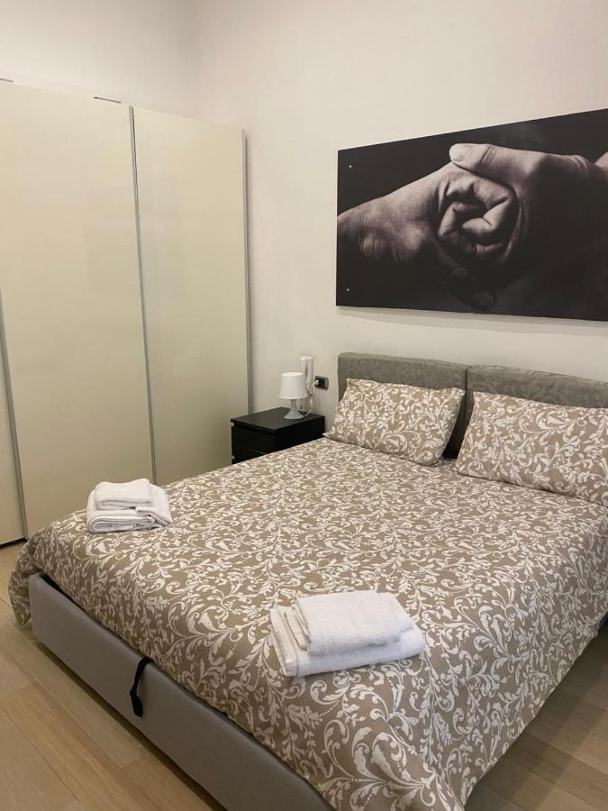 Casa Vacanza Pucchiell Apartment Napoli Bagian luar foto