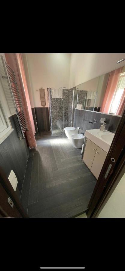Casa Vacanza Pucchiell Apartment Napoli Bagian luar foto